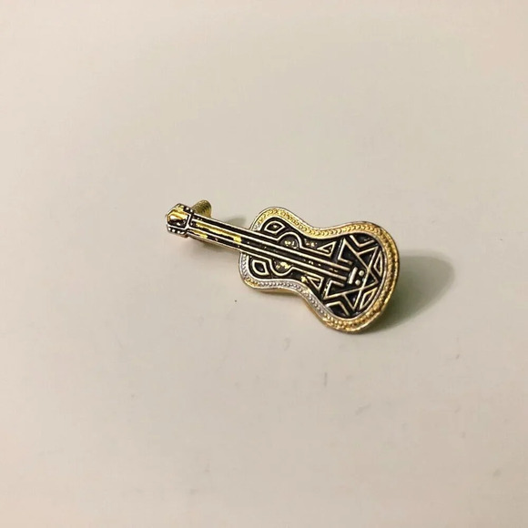 Vintage Pin Brooch Guitar Shaped 1.25 Inch - Picture 1 of 10